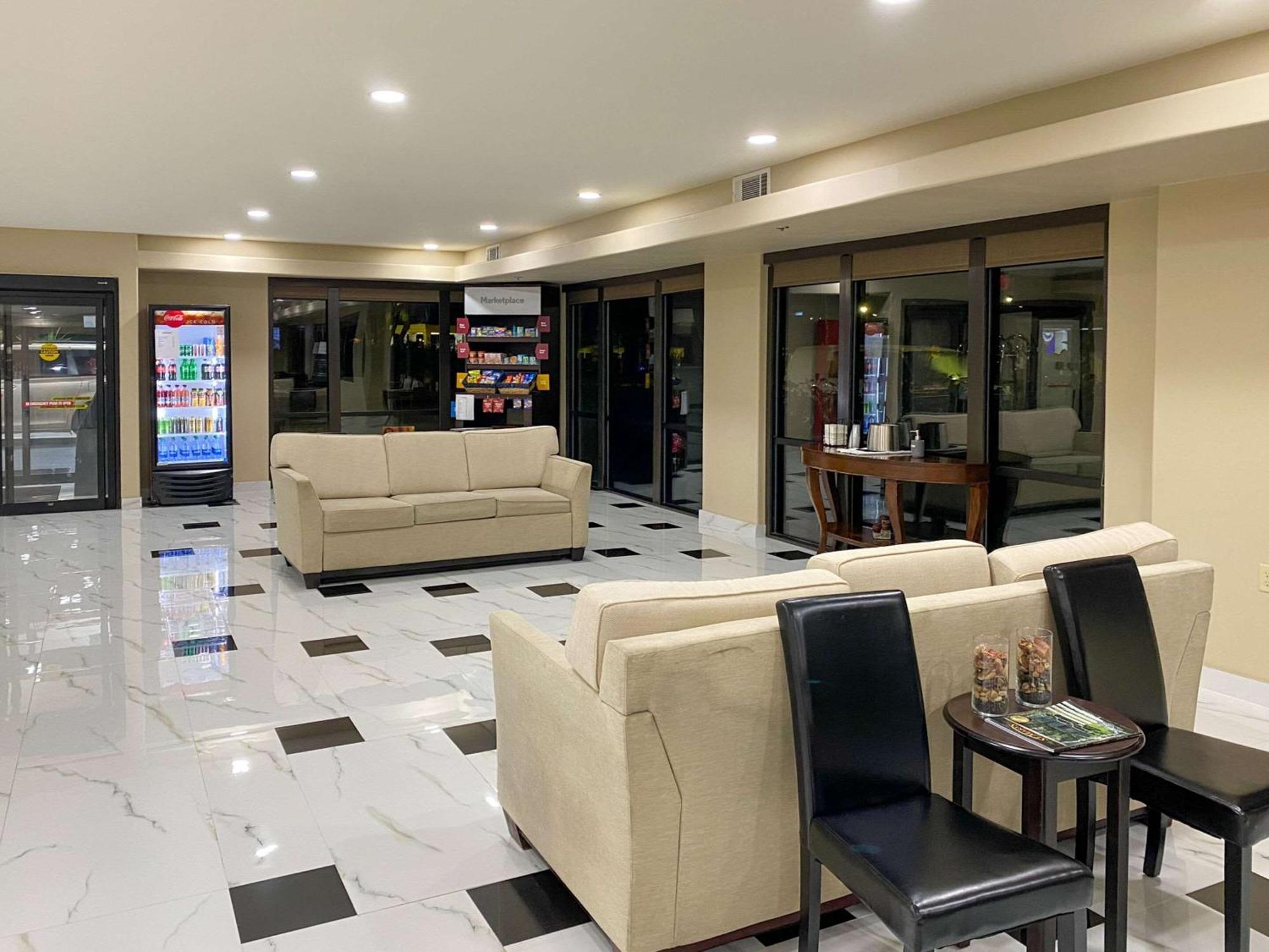 Comfort Suites Kings Bay Naval Base Area Kingsland Exterior foto